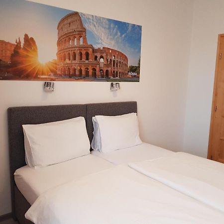 Matyas Panzio Bed & Breakfast Сегед Екстериор снимка